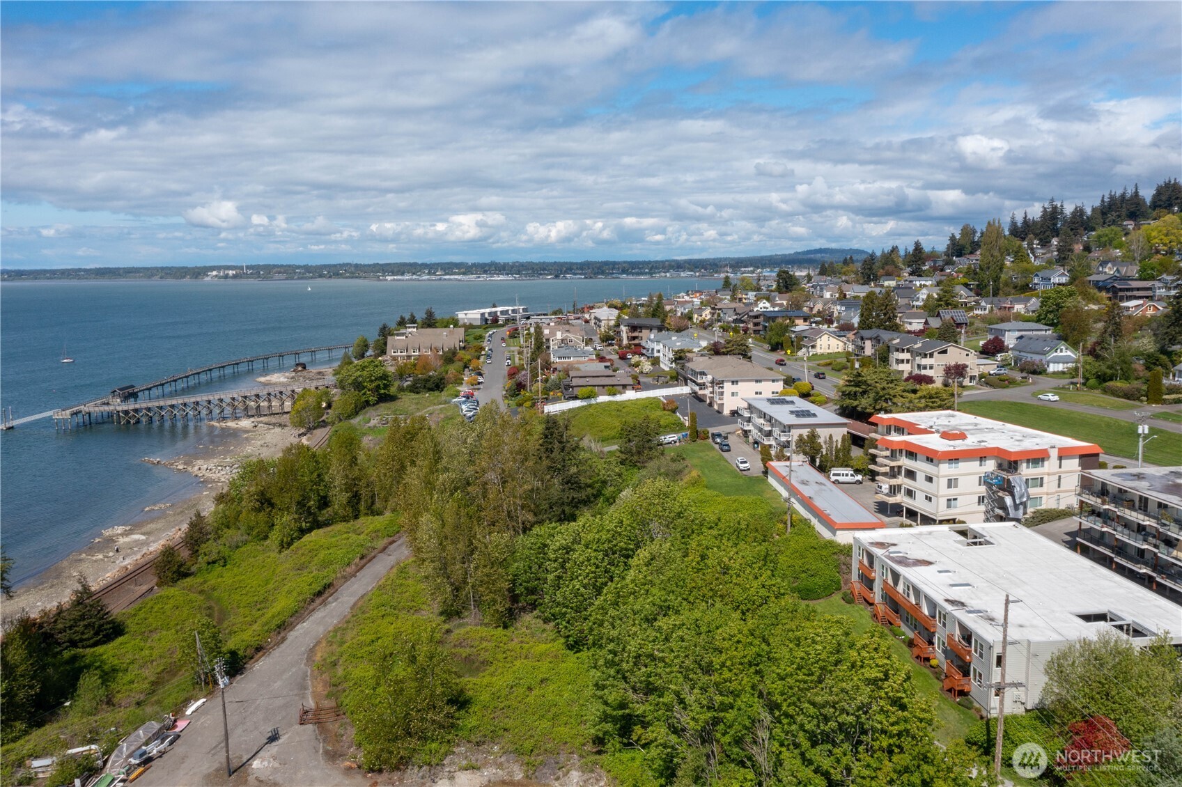 1014 11th Street, Unit 302 Bellingham, WA 98225 - Photo 3 of 30 a view of a city and an ocean