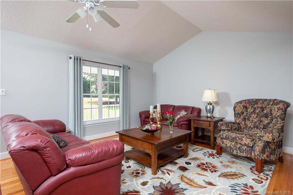 419 Grey Fox Run Road York, SC 29745 - Photo 3 of 32 Gallery Image 3