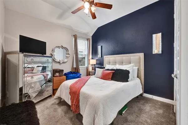 $2,750 | 13513 Northline Lake Drive, Houston, TX 77044