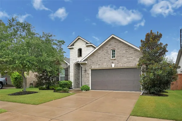 $2,750 | 13513 Northline Lake Drive, Houston, TX 77044