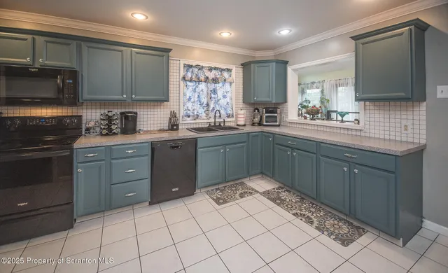 $239,000 | 705 East Grant Street, Olyphant, PA 18447