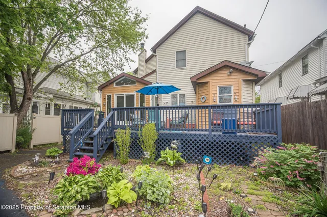 $239,000 | 705 East Grant Street, Olyphant, PA 18447