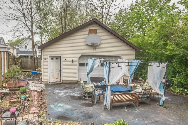 $239,000 | 705 East Grant Street, Olyphant, PA 18447