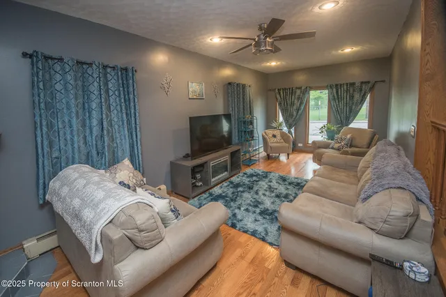 $239,000 | 705 East Grant Street, Olyphant, PA 18447