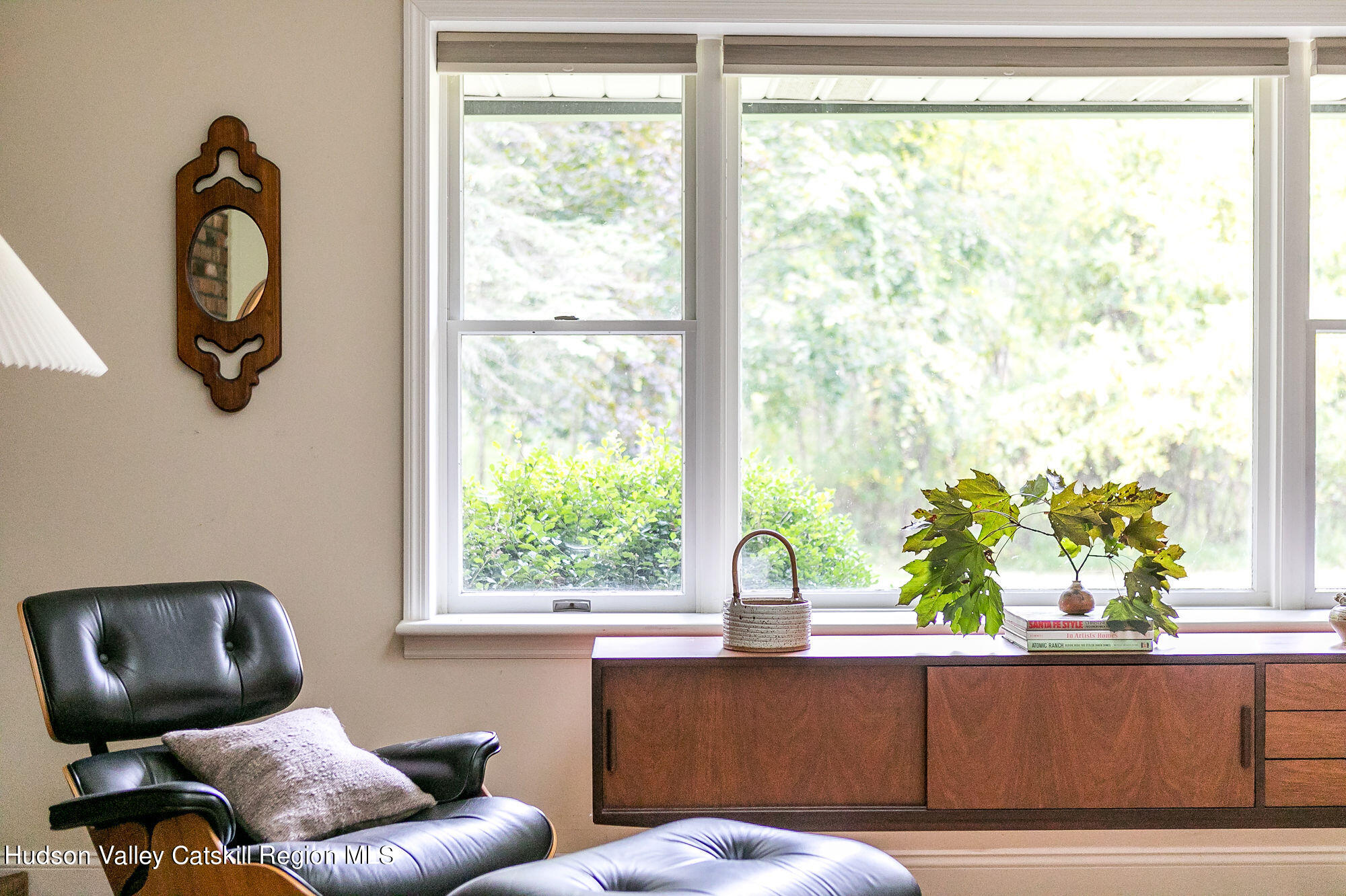 1234 Flatbush Road Kingston, NY 12401 - Photo 8 of 28 a living room with furniture and a window