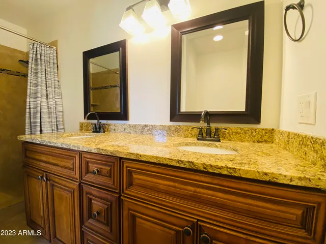 $2,995 | 1418 East Williams Street, Tempe, AZ 85281