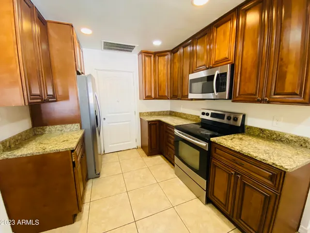 $2,995 | 1418 East Williams Street, Tempe, AZ 85281