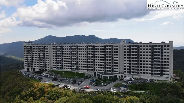 a view of a large building