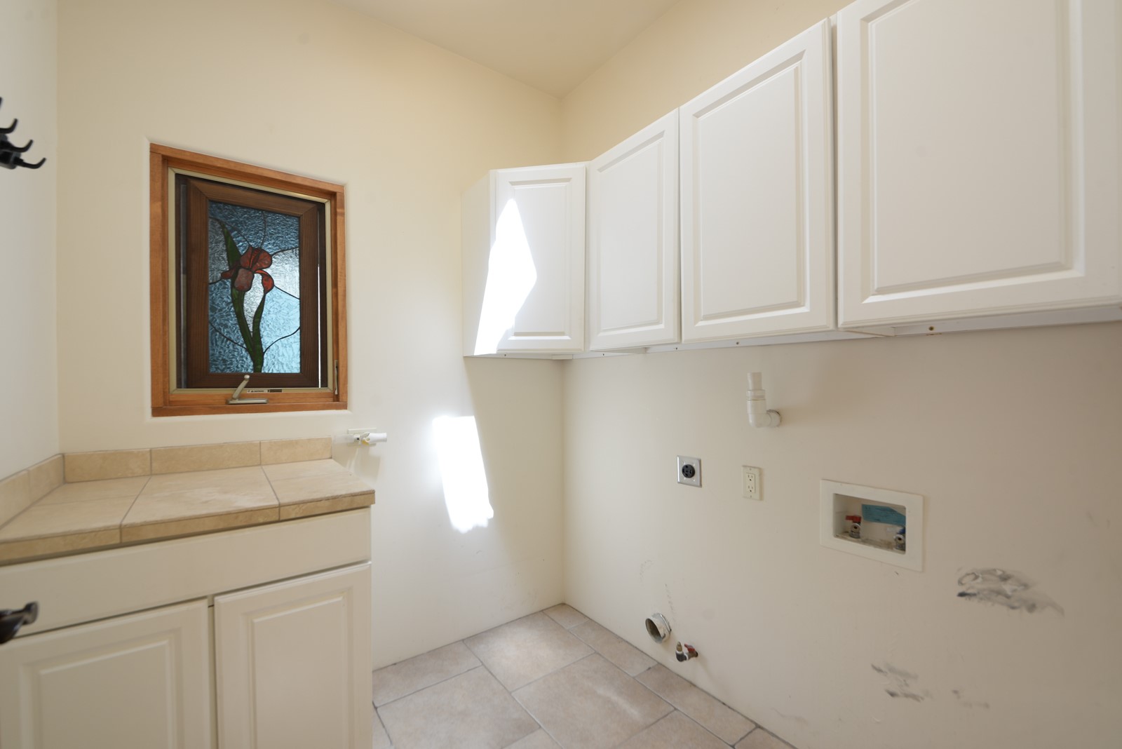 47 Azul Loop Santa Fe, NM 87508 - Photo 34 of 36 Laundry Room