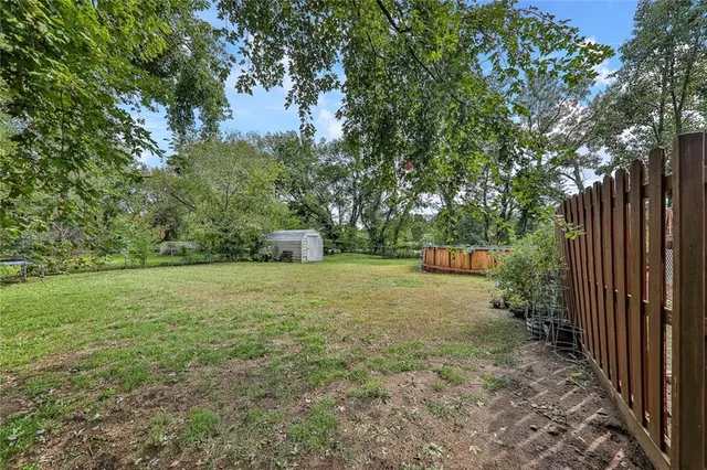 $194,000 | 100 Meadow Lane, Coffeyville, KS 67337