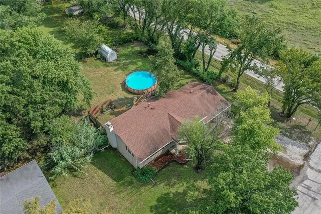 $194,000 | 100 Meadow Lane, Coffeyville, KS 67337