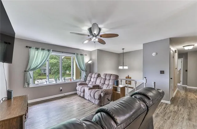 $194,000 | 100 Meadow Lane, Coffeyville, KS 67337