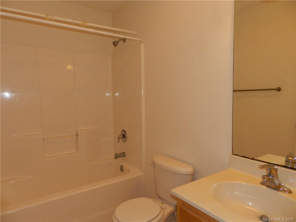 325 Ridge Street, Unit 116 Candler, NC 28715 - Photo 15 of 18 Gallery Image 15