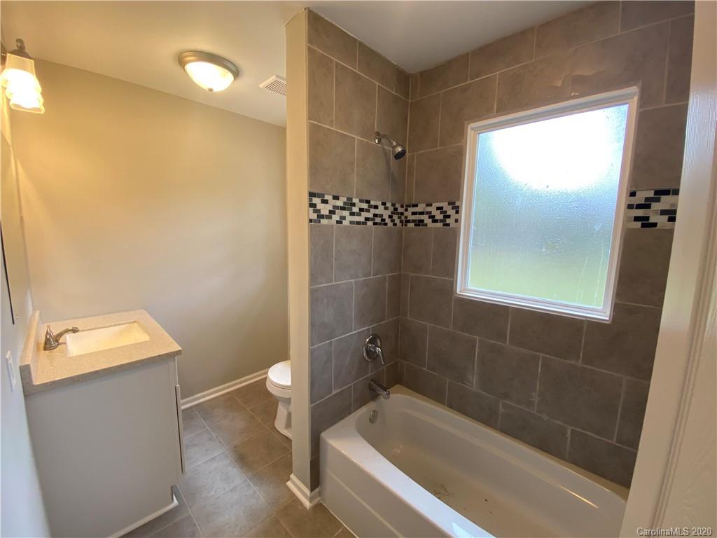 430 Plantation Road Lancaster, SC 29720 - Photo 16 of 20 Gallery Image 16