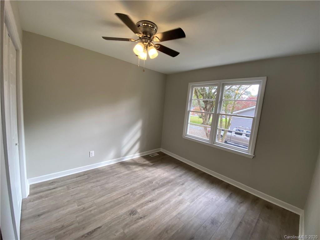 430 Plantation Road Lancaster, SC 29720 - Photo 6 of 20 Gallery Image 6
