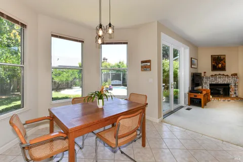 $999,000 | 318 Schiappino Street, Santa Rosa, CA 95409