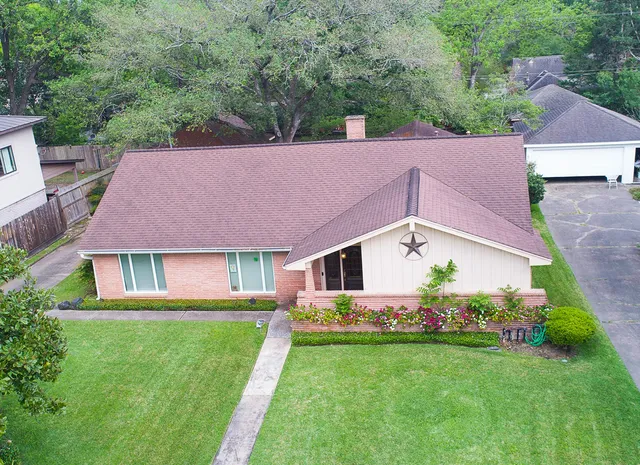 $4,750 | 614 Bendwood Drive, Houston, TX 77024