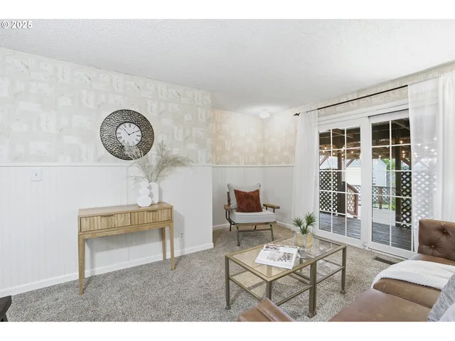 $574,900 | 5492 Southeast Hillwood Circle, Milwaukie, OR 97267