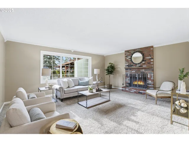 $574,900 | 5492 Southeast Hillwood Circle, Milwaukie, OR 97267