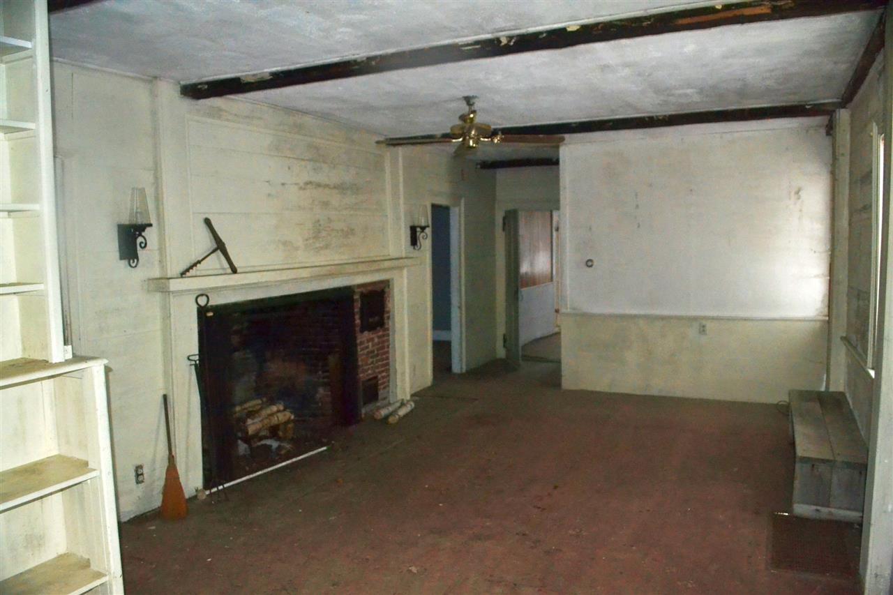 218 Windsor Road Hillsborough, NH 03244 - Photo 17 of 26