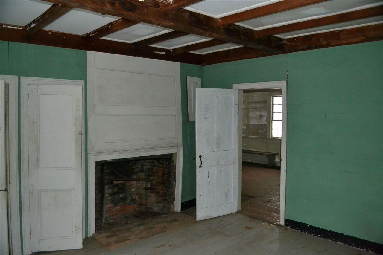 218 Windsor Road Hillsborough, NH 03244 - Photo 21 of 26
