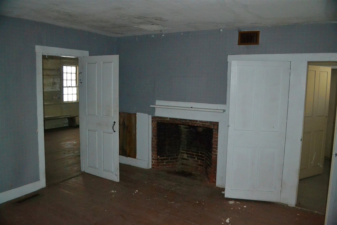 218 Windsor Road Hillsborough, NH 03244 - Photo 22 of 26