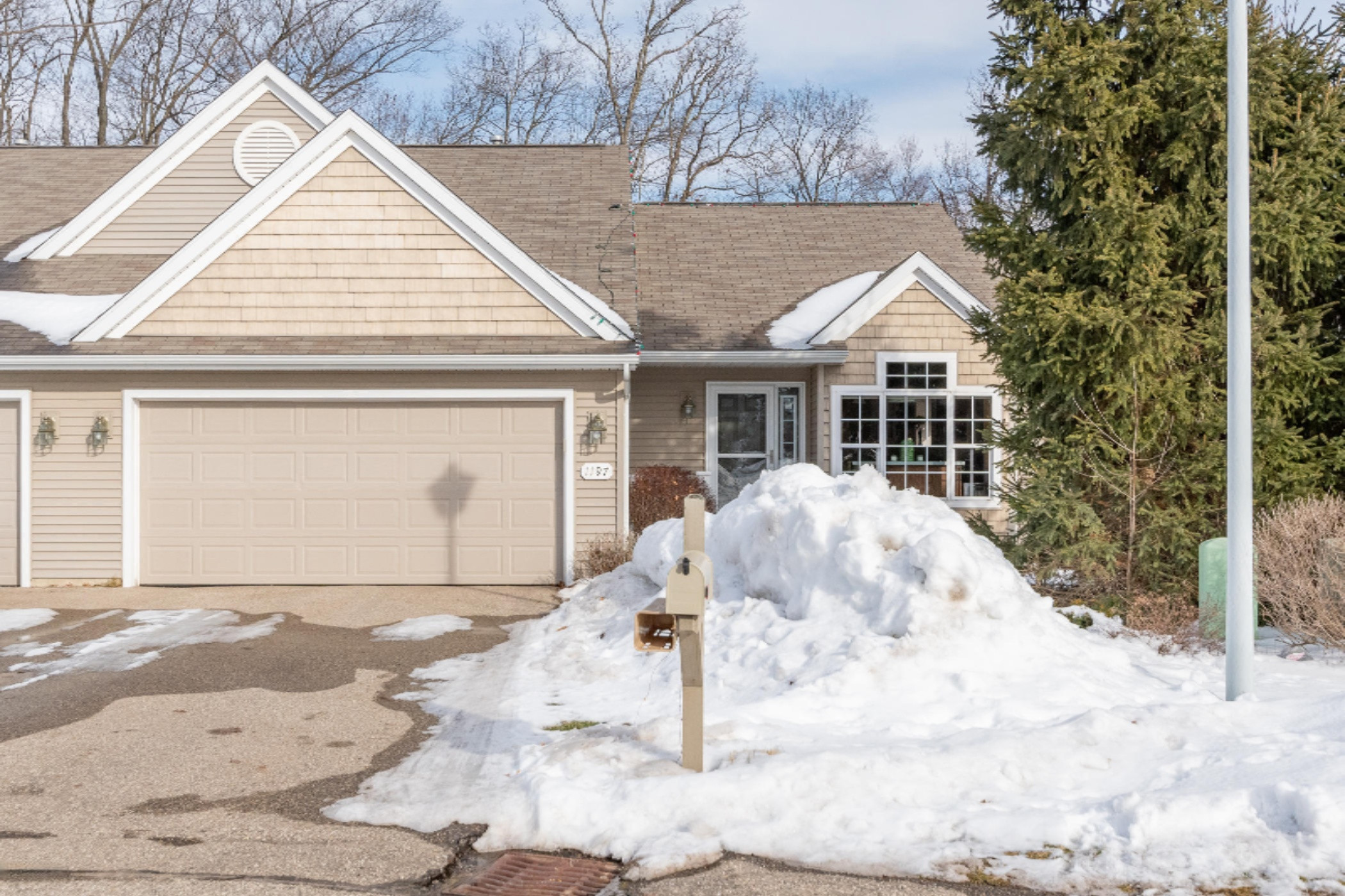 1197 Harrier Ridge Kalamazoo, MI 49009 - Photo 1 of 43 1197 Harrier Ridge-2