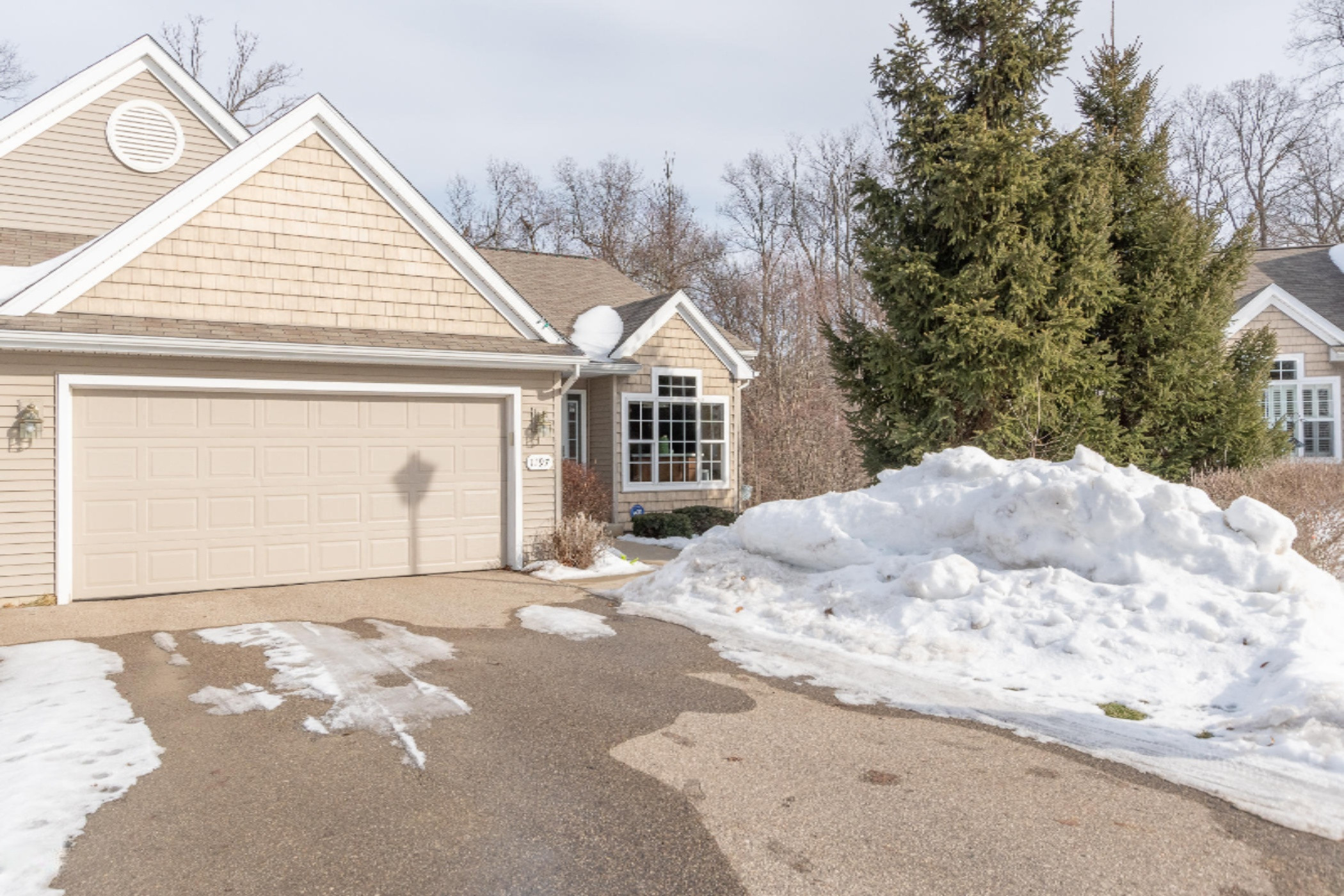 1197 Harrier Ridge Kalamazoo, MI 49009 - Photo 2 of 43 1197 Harrier Ridge-1