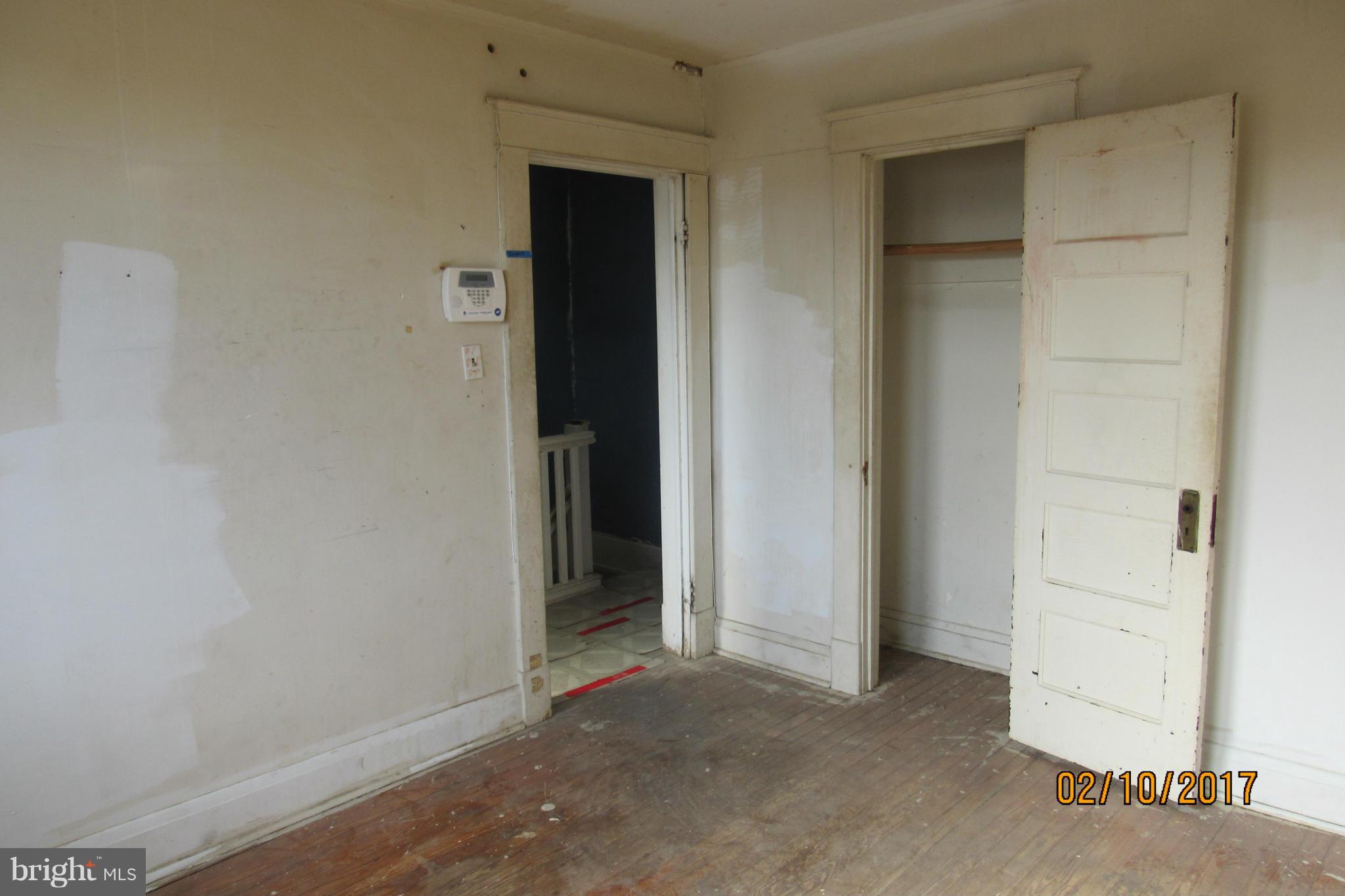 6836 Dunbar Road Baltimore, MD 21222 - Photo 11 of 15 Bedroom