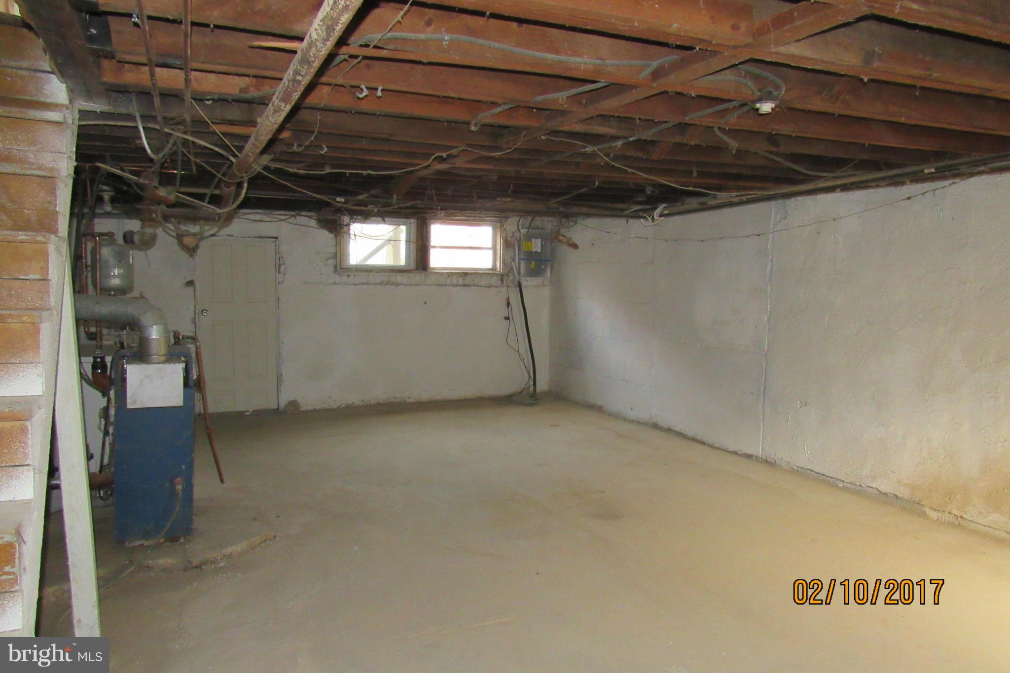 6836 Dunbar Road Baltimore, MD 21222 - Photo 8 of 15 Basement