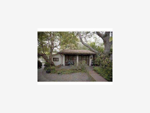 25286 Hatton Road Carmel, CA 93923 - Photo 5 of 9
