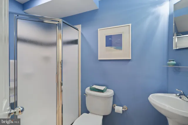 $824,000 | 1602 Blacksmith Lane, Herndon, VA 20170