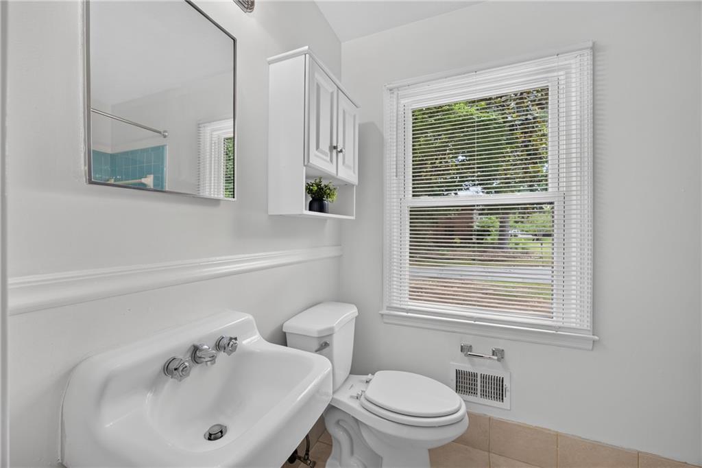 3894 Maplewood Drive Decatur, GA 30035 - Photo 20 of 29