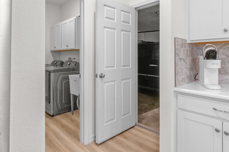 1014 Guava Street Sebastian, FL 32958 - Photo 20 of 30 a view of a kitchen from the hallway