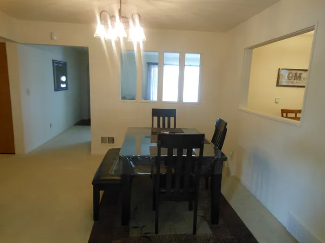 $329,900 | 1616 Heiden Avenue, Crest Hill, IL 60403