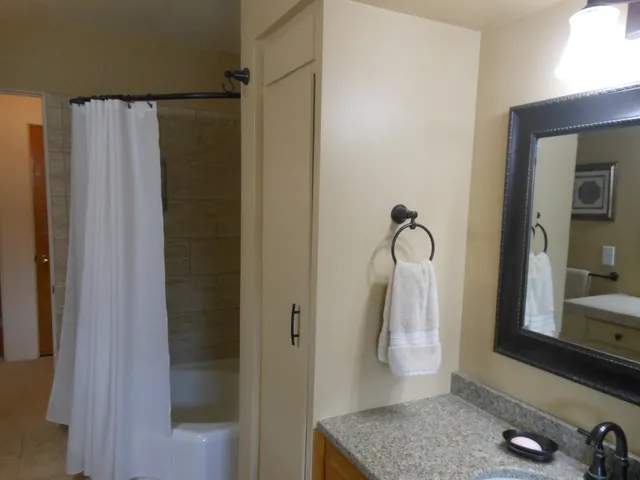 $329,900 | 1616 Heiden Avenue, Crest Hill, IL 60403