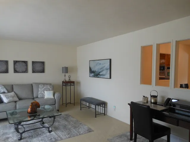 $329,900 | 1616 Heiden Avenue, Crest Hill, IL 60403