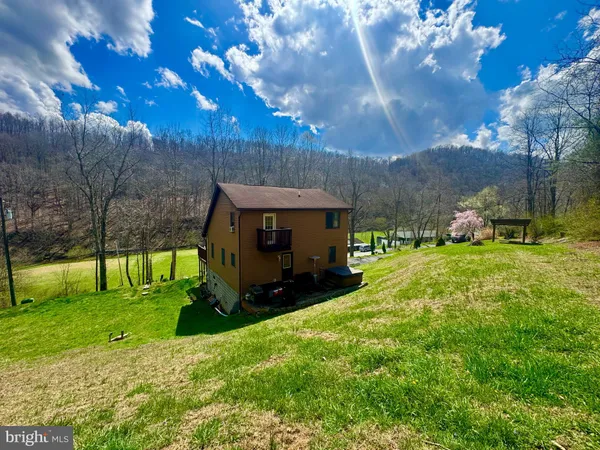 $249,900 | 672 Buffalo Brink Road, Mannington, WV 26582
