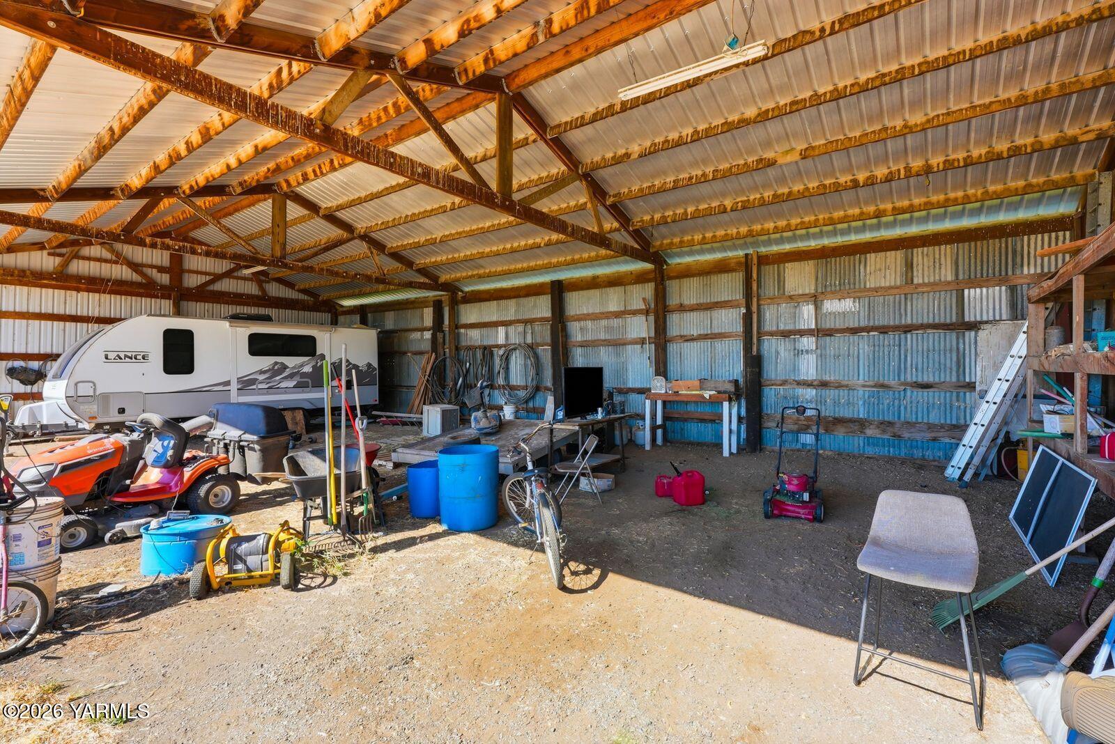 10555 Ashue Road Toppenish, WA 98948 - Photo 34 of 57 10555 Ashue Rd 034
