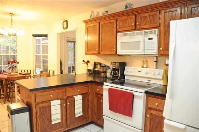 1890 Log Ridge Trail, Unit 3 Tallahassee, FL 32312 - Photo 16 of 25 Gallery Image 16