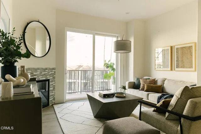 $695,000 | 124 West Colorado Street, Unit 307, Glendale, CA 91204