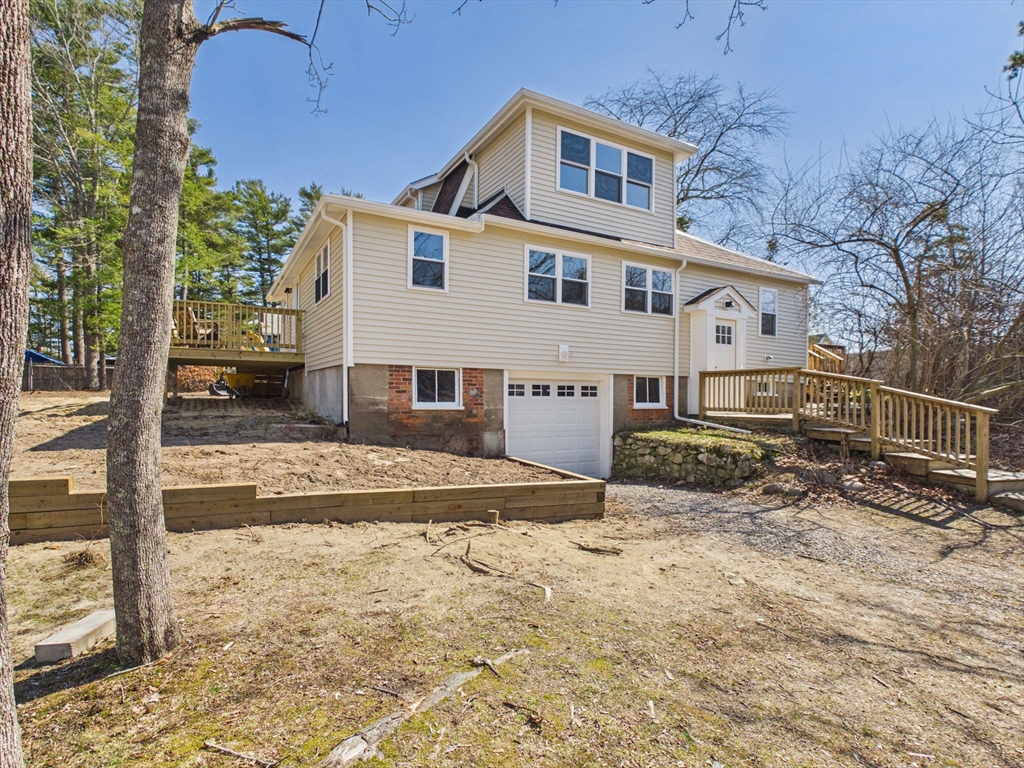 5 Pilgrim Avenue Wareham, MA 02571 - Photo 3 of 42