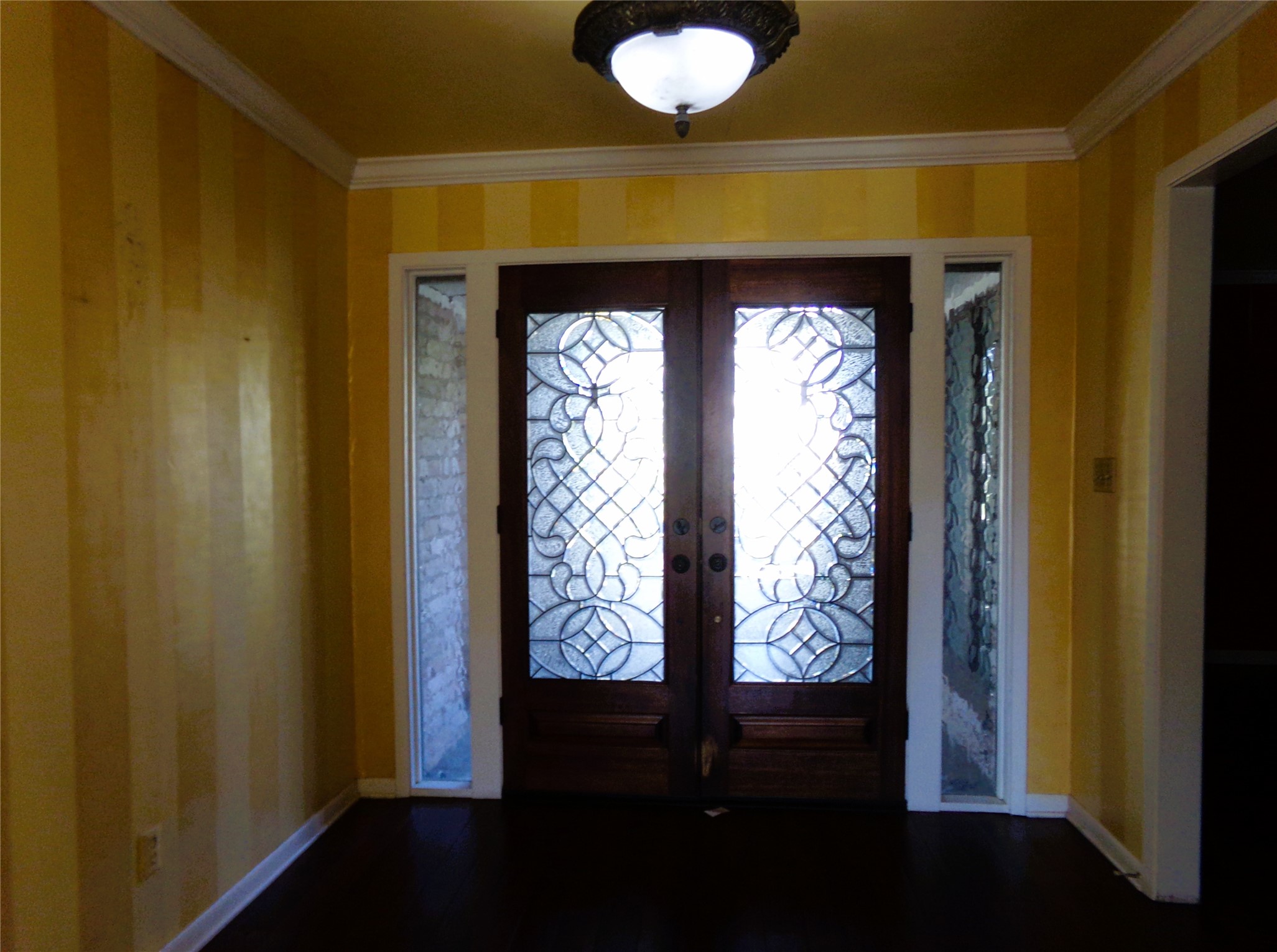 605 South Summit Street Weimar, TX 78962 - Photo 15 of 24 a view of front door