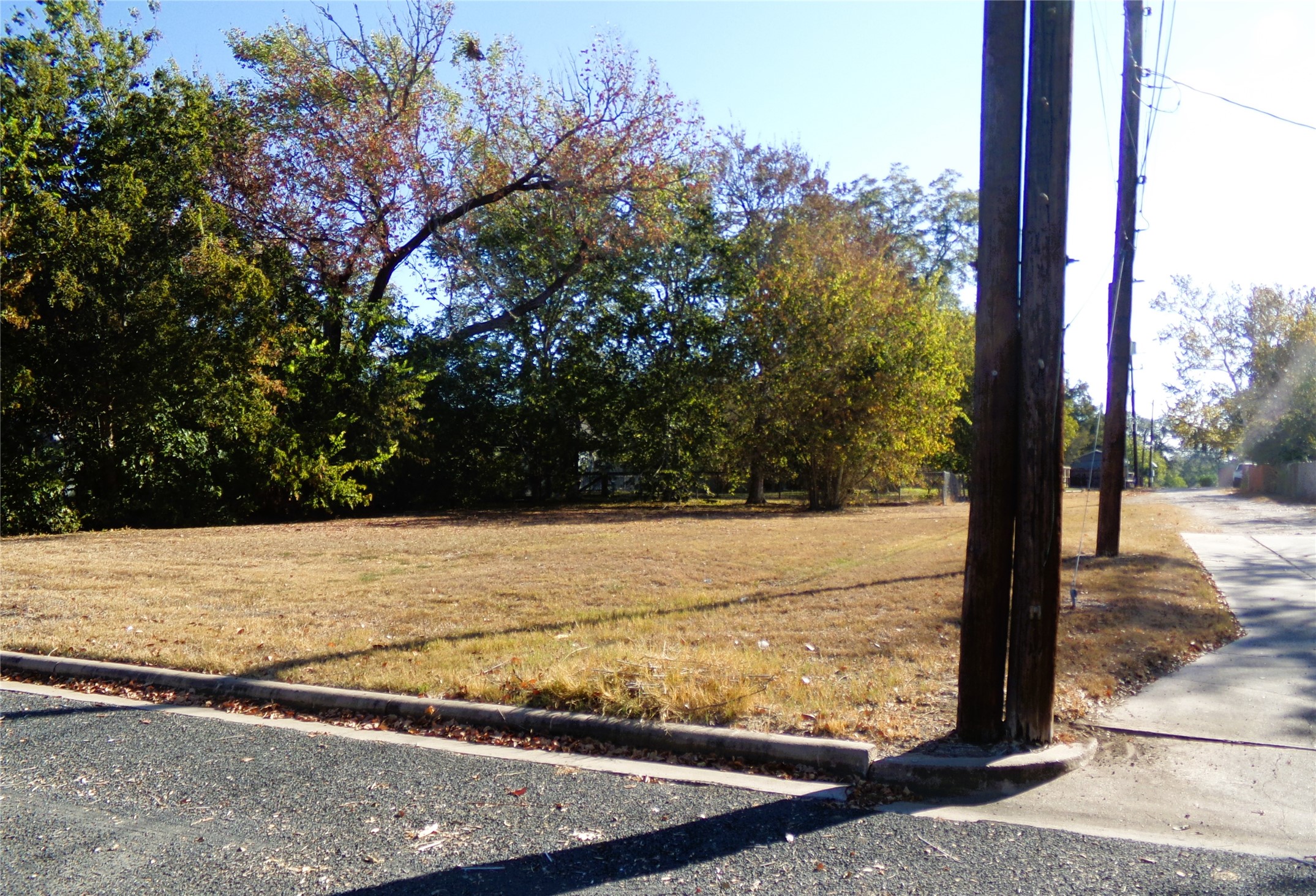 605 South Summit Street Weimar, TX 78962 - Photo 24 of 24 a view of ocean view