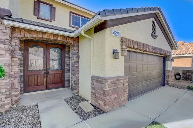 $3,550 | 4225 Terrapin Mountain Avenue, Las Vegas, NV 89129