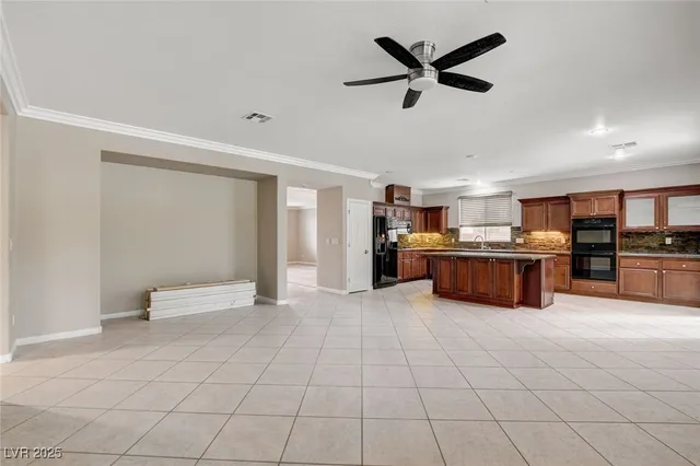 $3,550 | 4225 Terrapin Mountain Avenue, Las Vegas, NV 89129