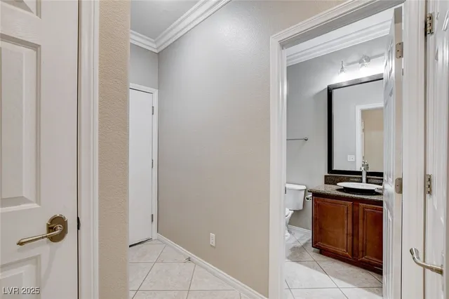 $3,550 | 4225 Terrapin Mountain Avenue, Las Vegas, NV 89129