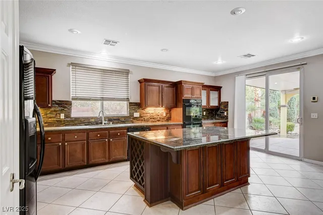 $3,550 | 4225 Terrapin Mountain Avenue, Las Vegas, NV 89129