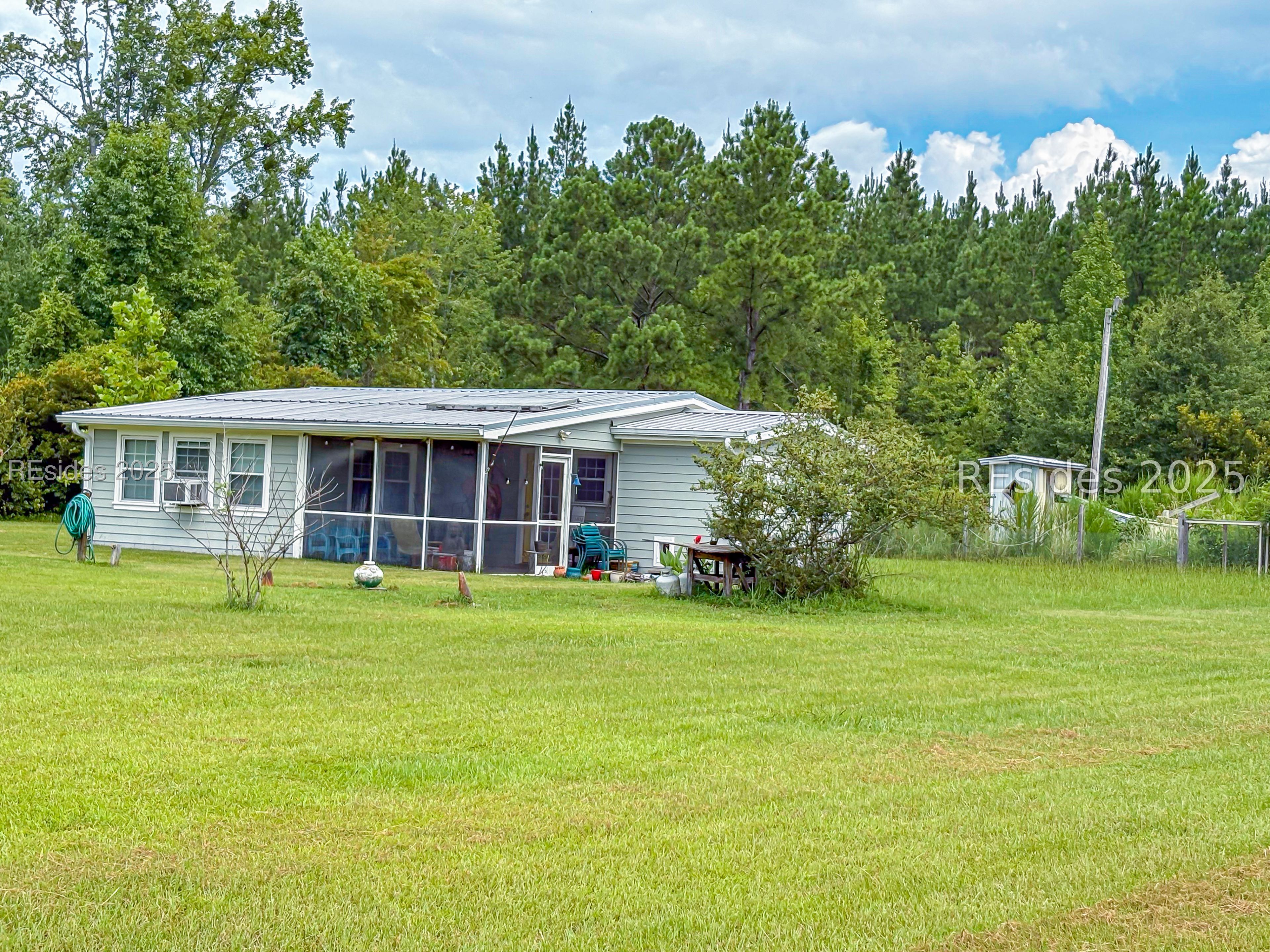 399 Pineland Estates Road Pineland, SC 29934 - Photo 2 of 17