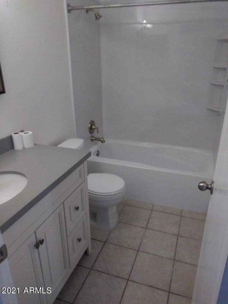 732 West Rice Drive Tempe, AZ 85283 - Photo 12 of 20 20181127003001846966000000-o